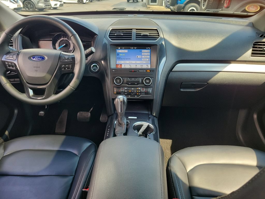 Certified 2019 Ford Explorer XLT w/ Equipment Group 202A AWD/4WD image 11