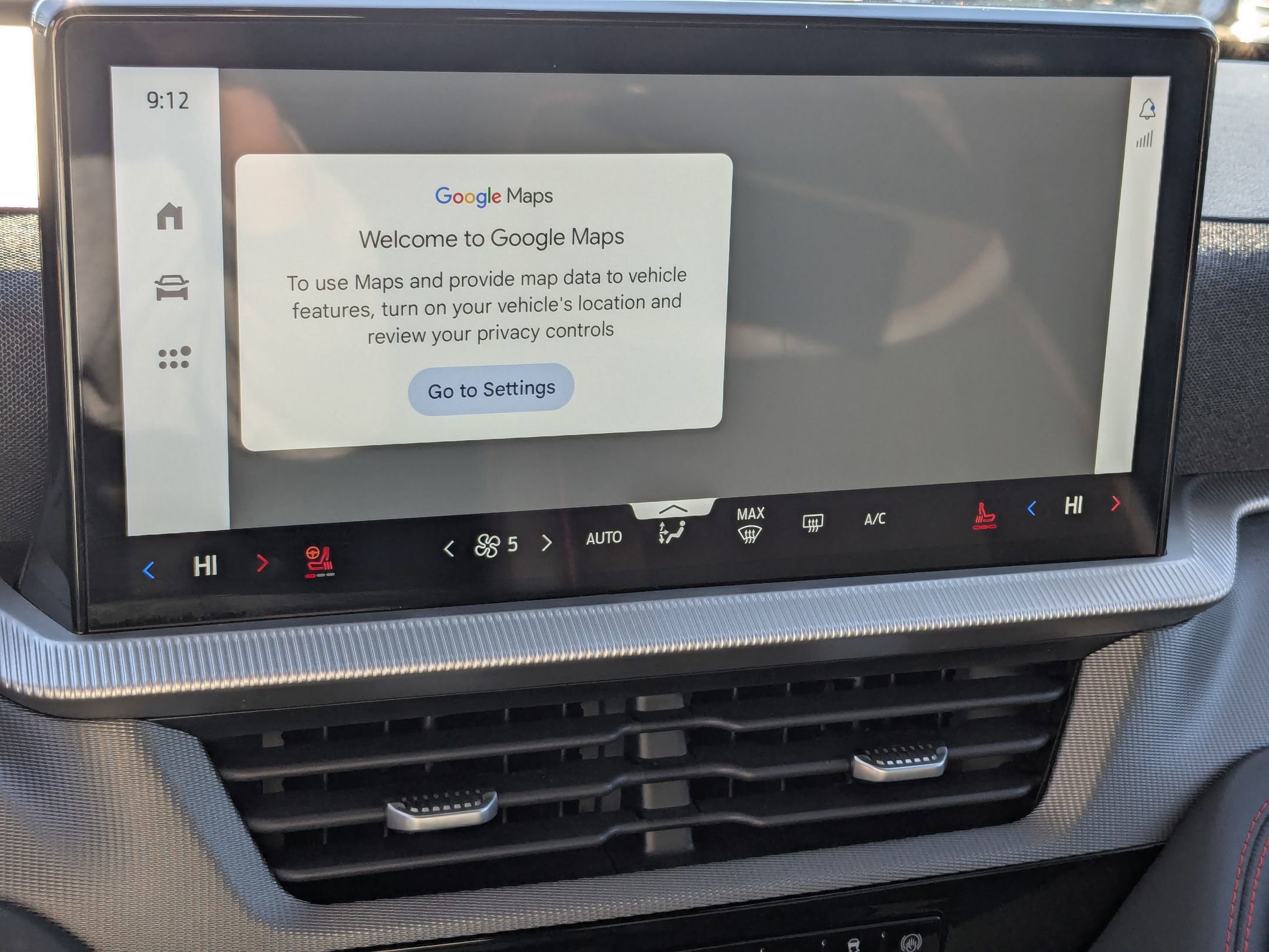 Certified 2025 Ford Explorer ST image 26