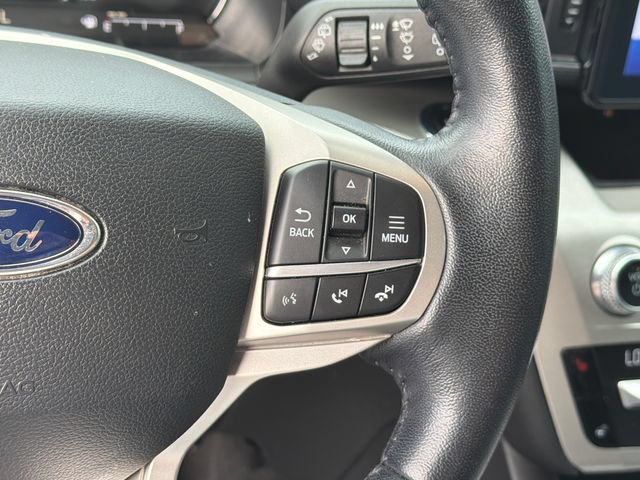 Certified 2021 Ford Explorer XLT w/ Equipment Group 202A RWD image 28