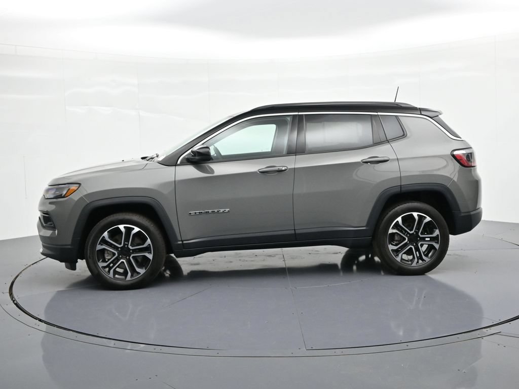 Used 2023 Jeep Compass Limited AWD/4WD image 9