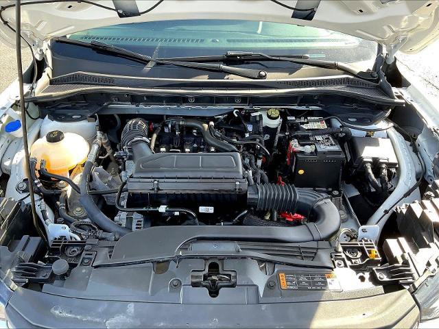 Certified 2023 Ford Escape Active AWD/4WD image 31