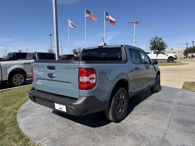 Certified 2023 Ford Maverick XLT image 3