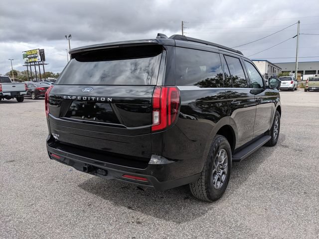 Certified 2025 Ford Expedition Active AWD/4WD image 4