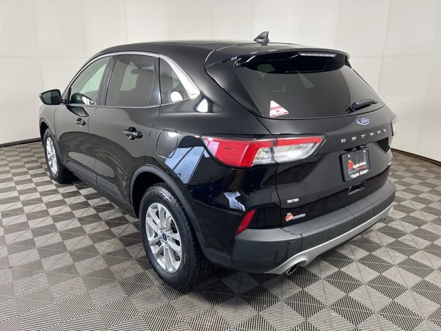 Certified 2022 Ford Escape SE w/ Convenience Package image 2