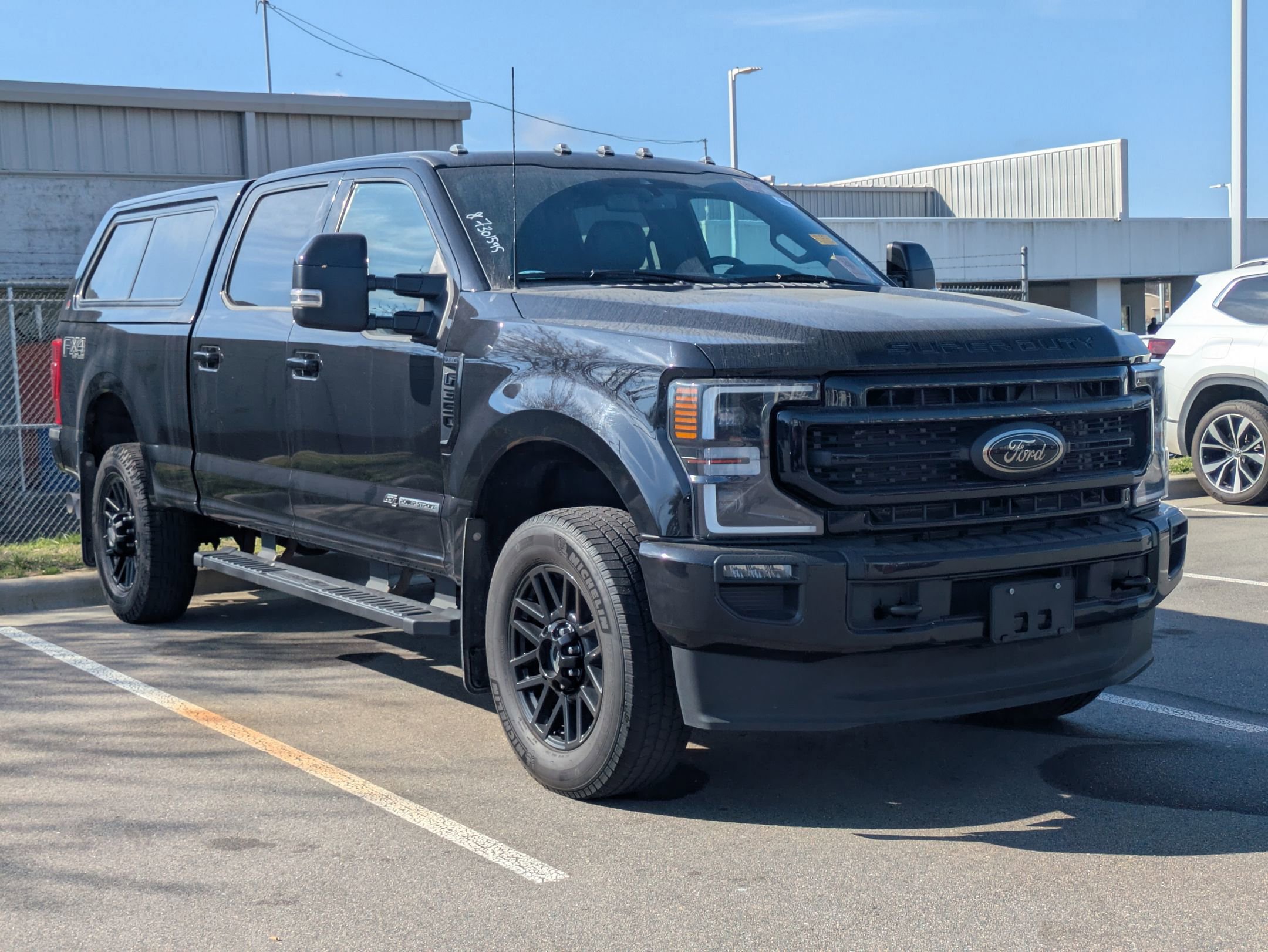 Certified 2022 Ford F350 Lariat w/ Black Appearance Package image 3