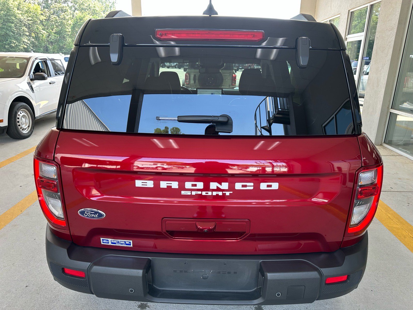 Certified 2025 Ford Bronco Sport Outer Banks w/ Outer Banks Tech Package+ AWD/4WD image 14