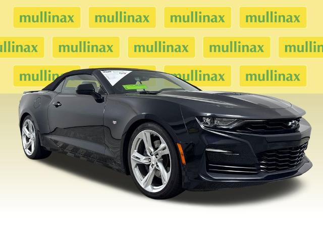 Used 2020 Chevrolet Camaro SS RWD image 32