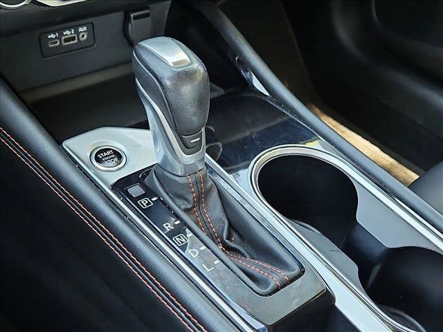 Used 2025 Nissan Altima 2.5 SR FWD image 12
