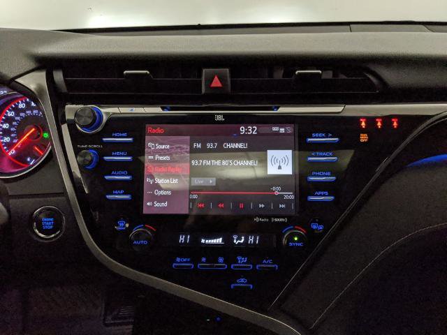 Used 2020 Toyota Camry XSE image 14