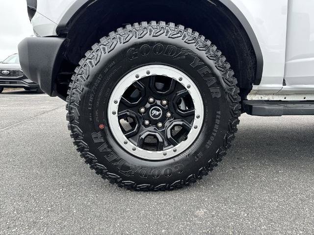 Certified 2024 Ford Bronco Outer Banks w/ Sasquatch Package AWD/4WD image 27