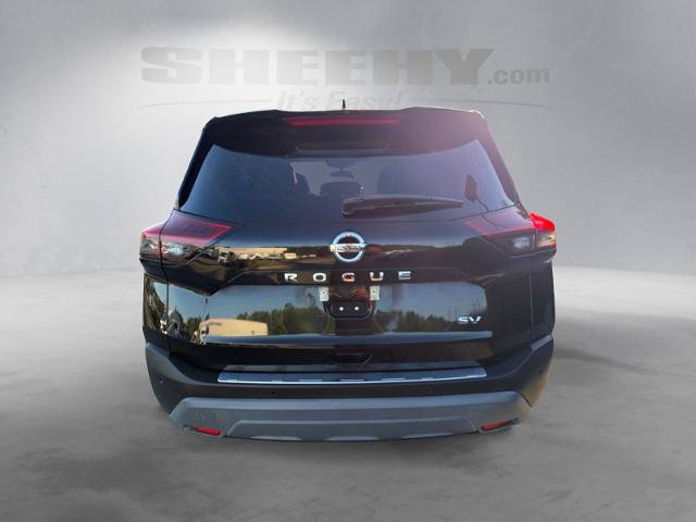 Used 2021 Nissan Rogue SV w/ Premium Package FWD image 14