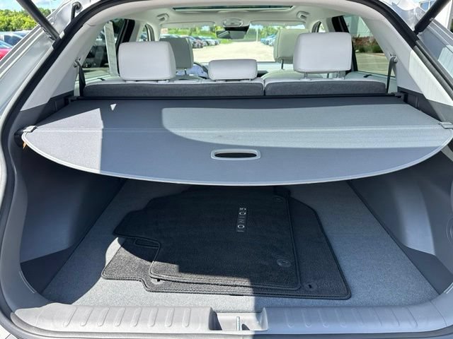 Used 2024 Hyundai Ioniq 5 Limited AWD/4WD image 11