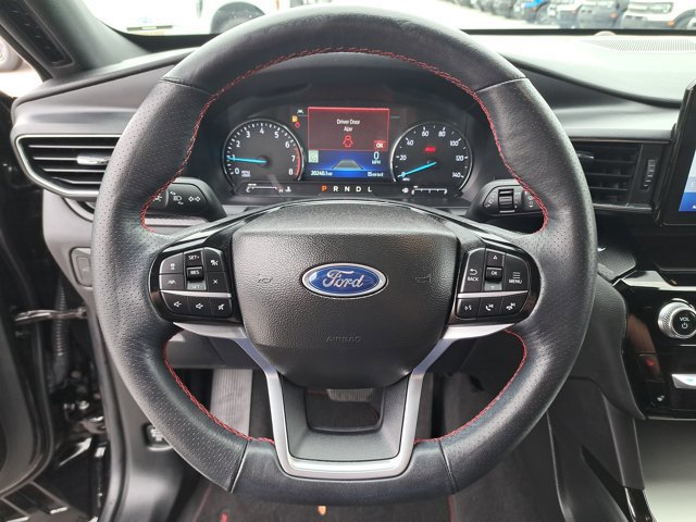 Certified 2023 Ford Explorer ST-Line w/ Class IV Trailer Tow Package image 29