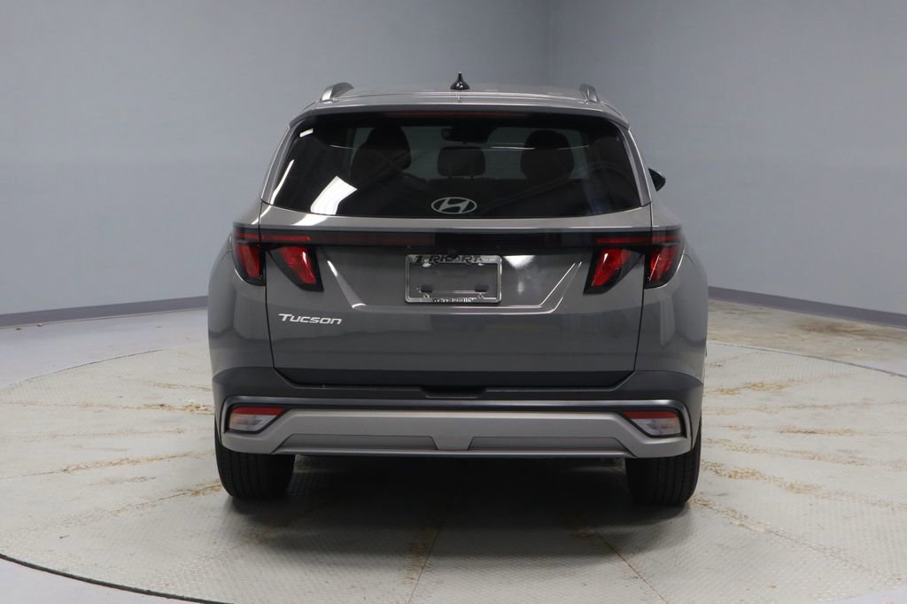 Used 2025 Hyundai Tucson SEL FWD image 4