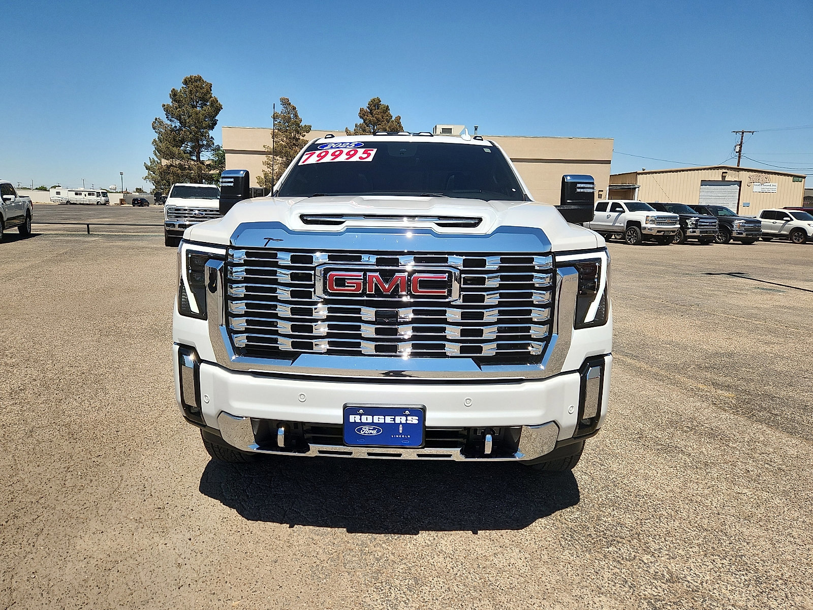Used 2025 GMC Sierra 3500 Denali w/ Denali Reserve Package image 8