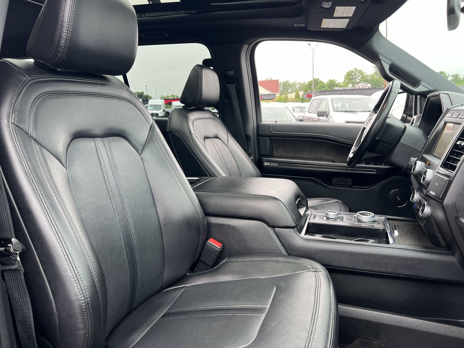 Certified 2021 Ford Expedition Max Limited AWD/4WD image 28