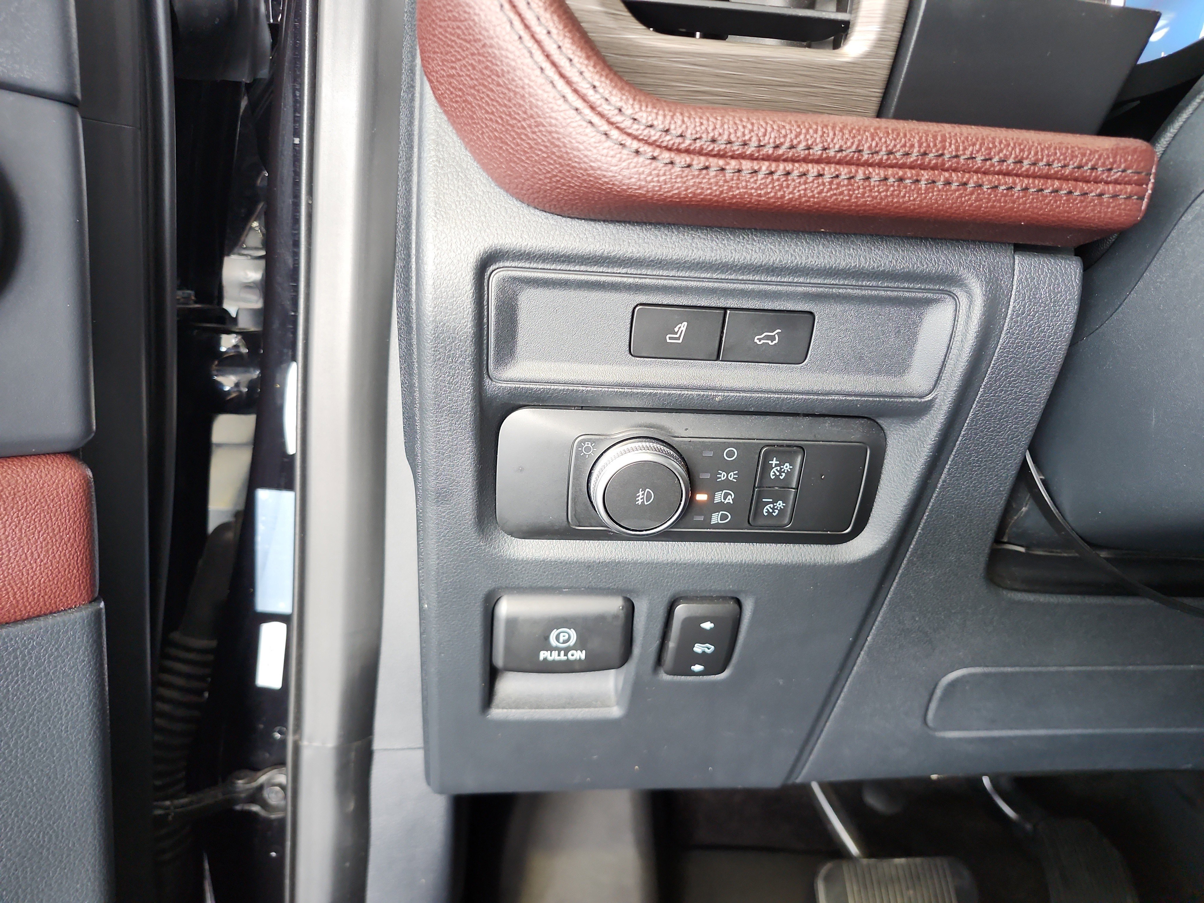 Certified 2022 Ford Expedition Max Limited image 14