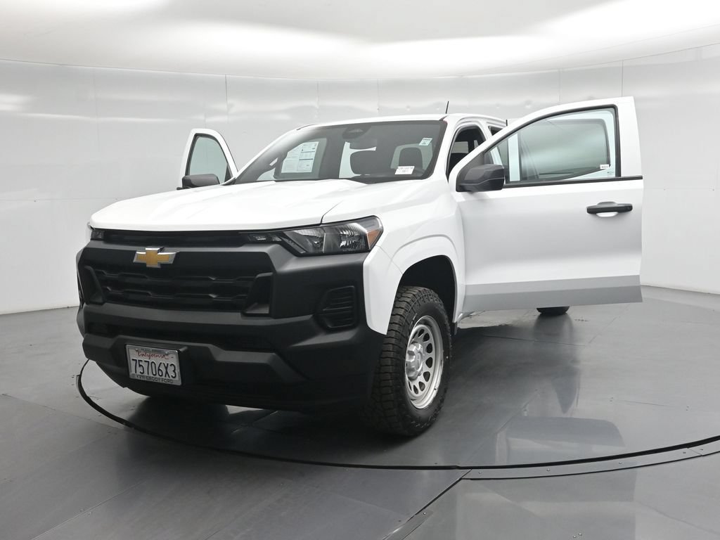 Used 2023 Chevrolet Colorado W/T w/ WT Convenience Package RWD image 30