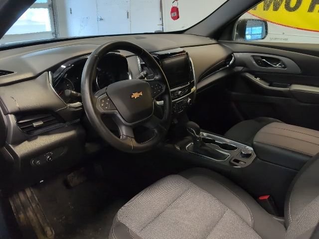 Used 2023 Chevrolet Traverse LT image 10