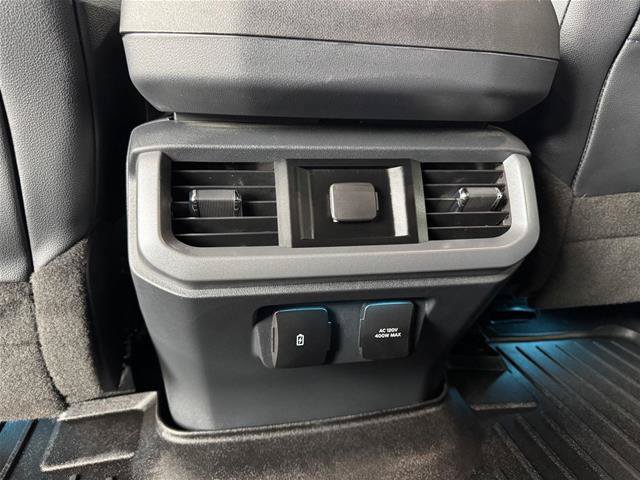 Certified 2023 Ford F150 Lariat w/ Trailer Tow Package AWD/4WD image 35