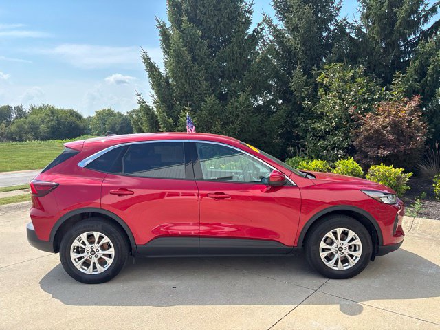 Certified 2023 Ford Escape Active w/ Tech Pack #2 AWD/4WD image 6