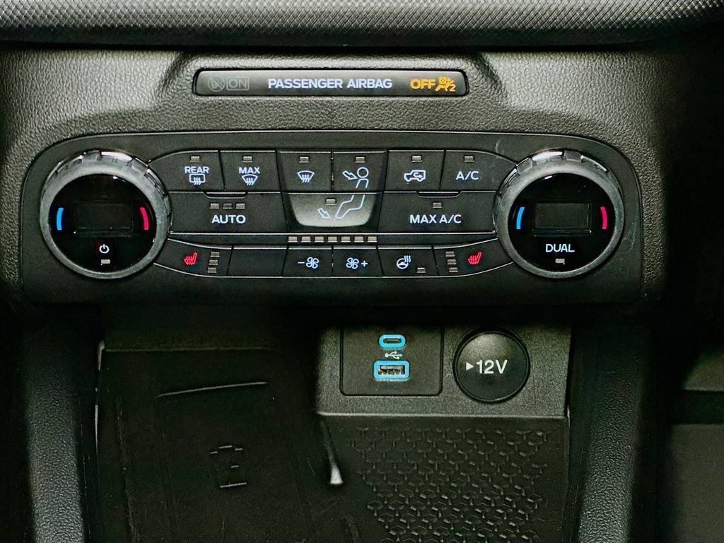 Certified 2021 Ford Bronco Sport Outer Banks w/ Outer Banks Package AWD/4WD image 13