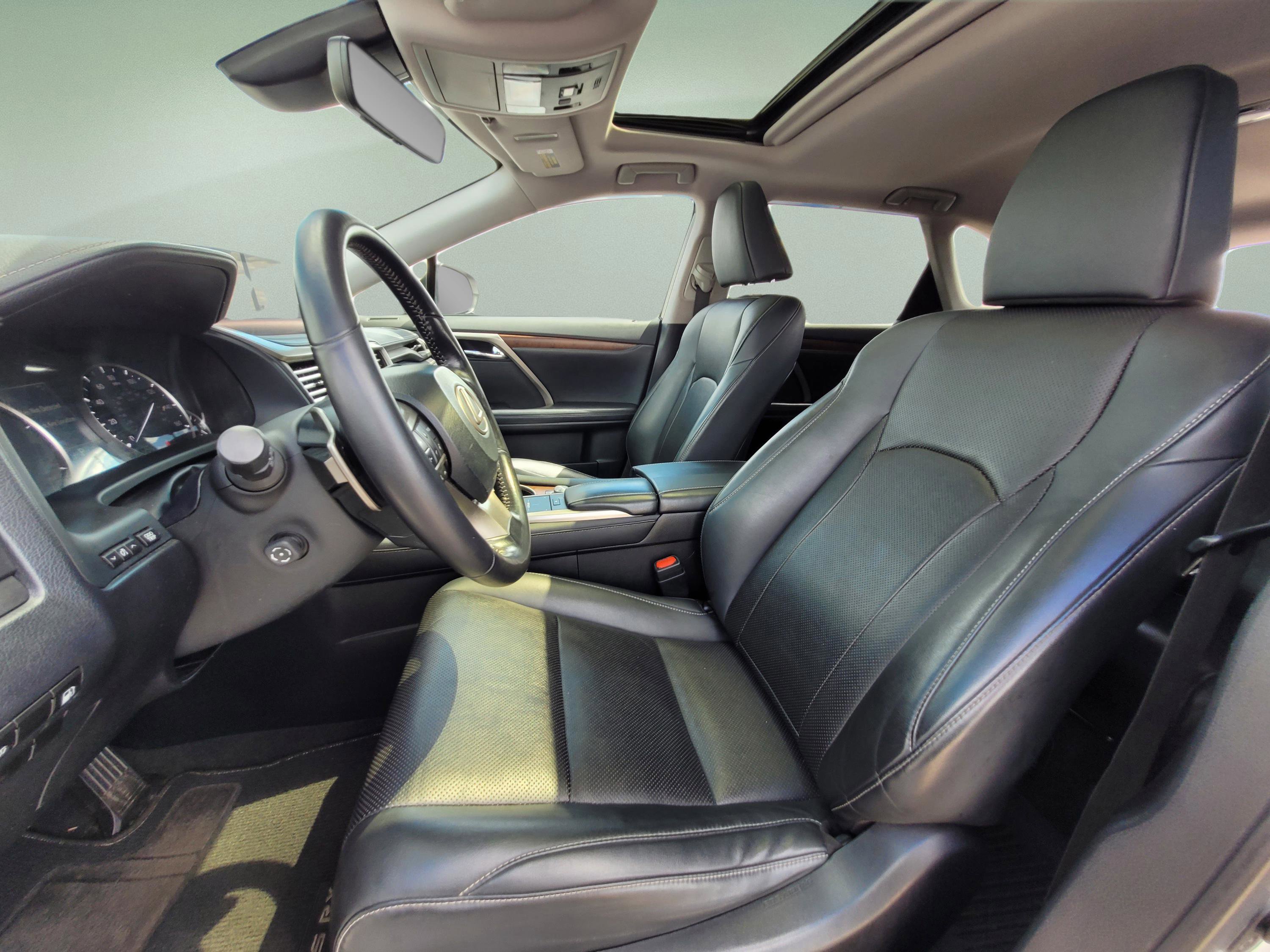 Used 2022 Lexus RX 450hL AWD w/ Premium Package image 29
