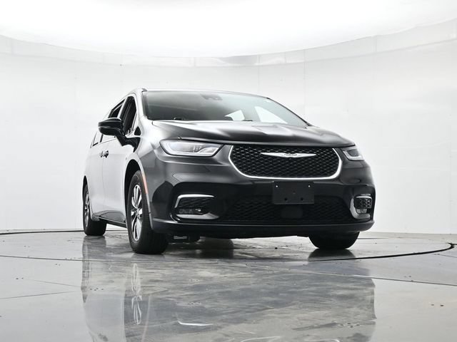Used 2025 Chrysler Pacifica Select FWD image 33