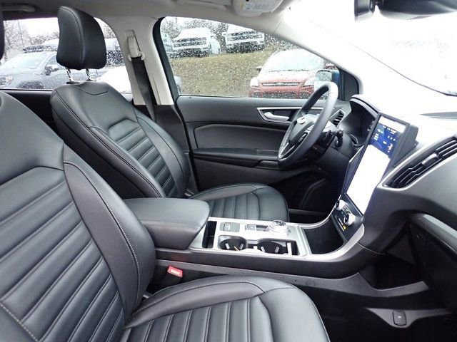 Certified 2024 Ford Edge SEL w/ Convenience Package image 12