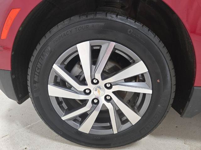 Used 2023 Chevrolet Equinox Premier AWD/4WD image 36