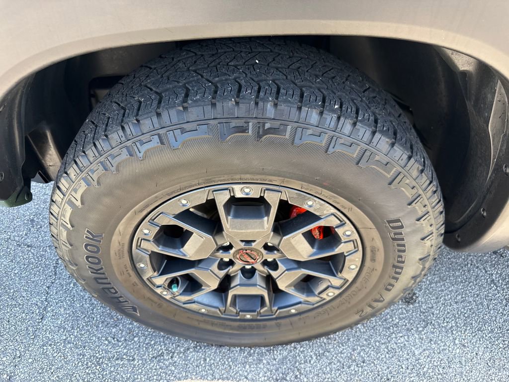 Used 2023 Nissan Frontier Pro-X w/ Pro-X Premium Package RWD image 13
