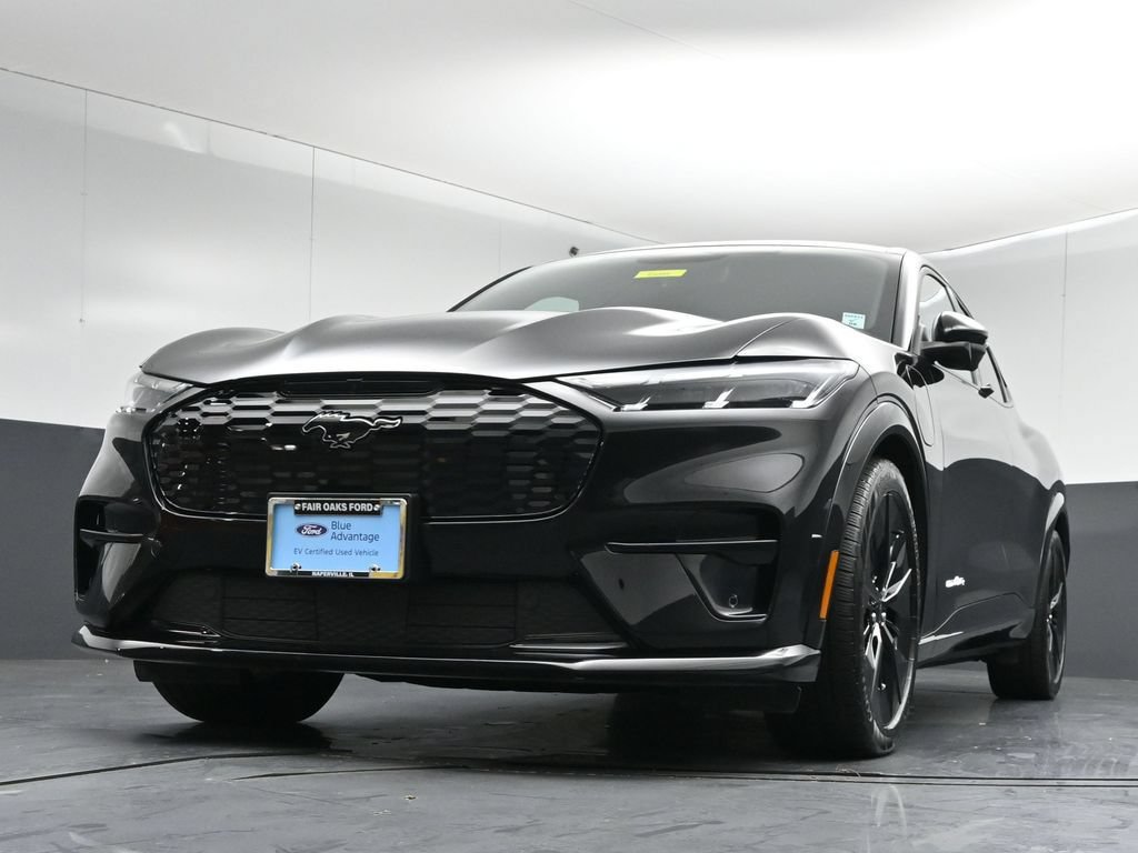 Certified 2025 Ford Mustang Mach-E GT AWD/4WD image 37