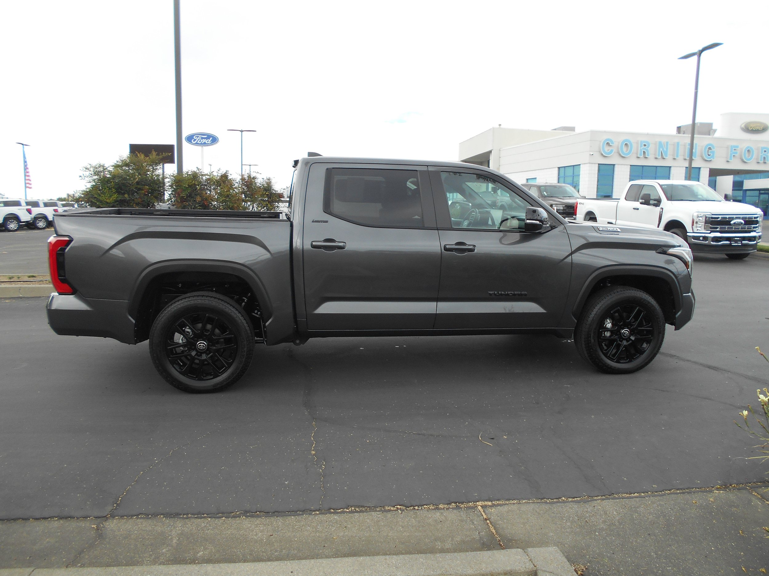 Used 2026 Toyota Tundra Limited w/ Limited PVM Package AWD/4WD image 3