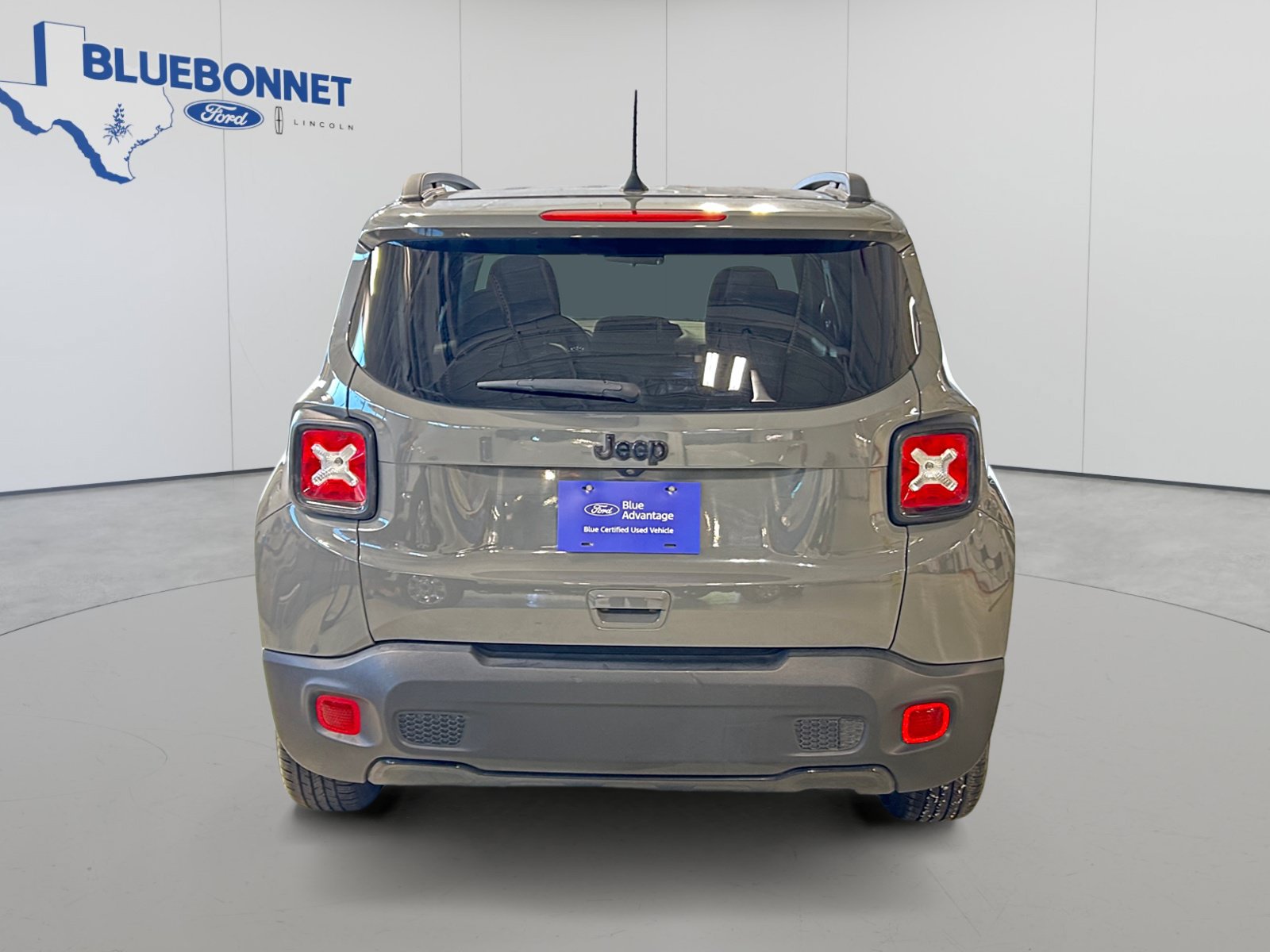 Used 2020 Jeep Renegade Altitude FWD image 6