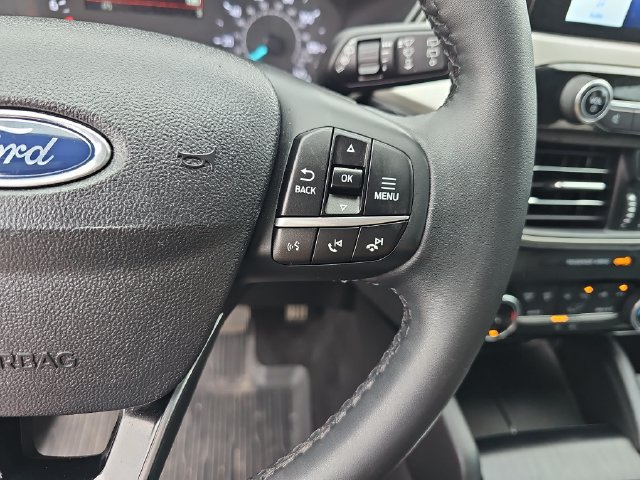 Certified 2022 Ford Escape SE w/ SE Sport Appearance Package FWD image 21