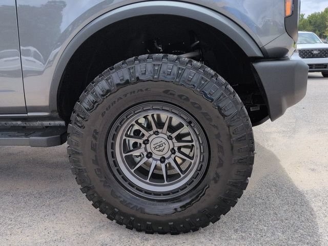 Certified 2025 Ford Bronco 4-Door AWD/4WD image 12