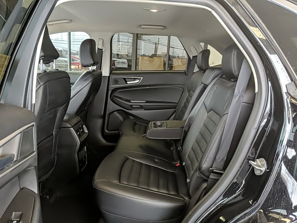Certified 2024 Ford Edge SEL w/ Convenience Package image 13