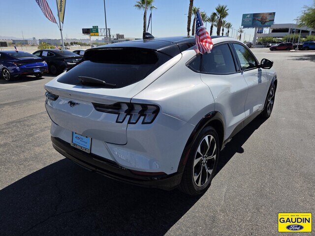 Certified 2023 Ford Mustang Mach-E Premium AWD/4WD image 7