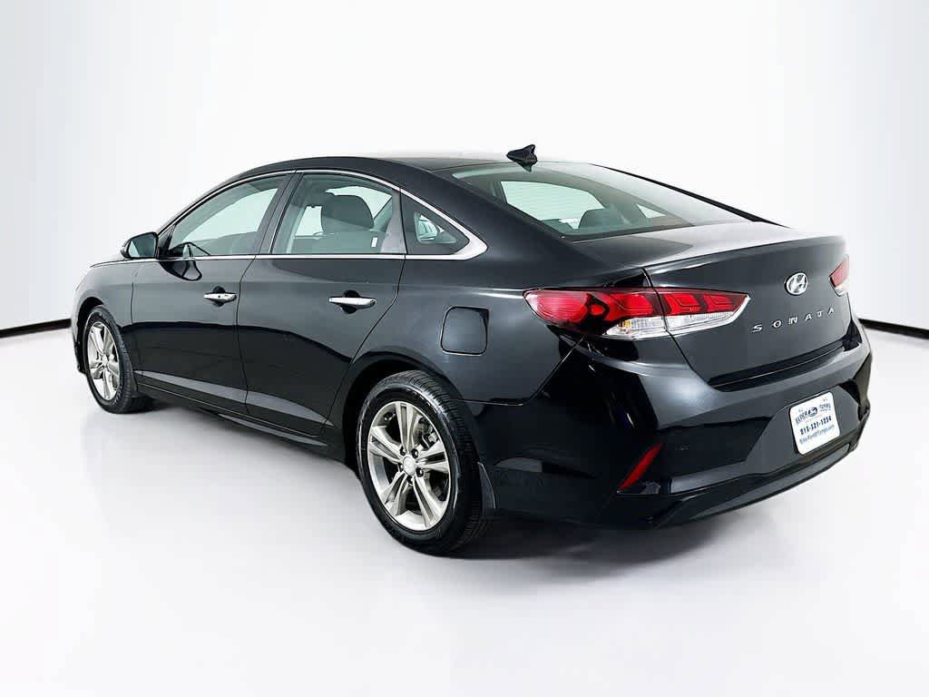 Used 2019 Hyundai Sonata SEL w/ Tech Package 02 FWD image 4