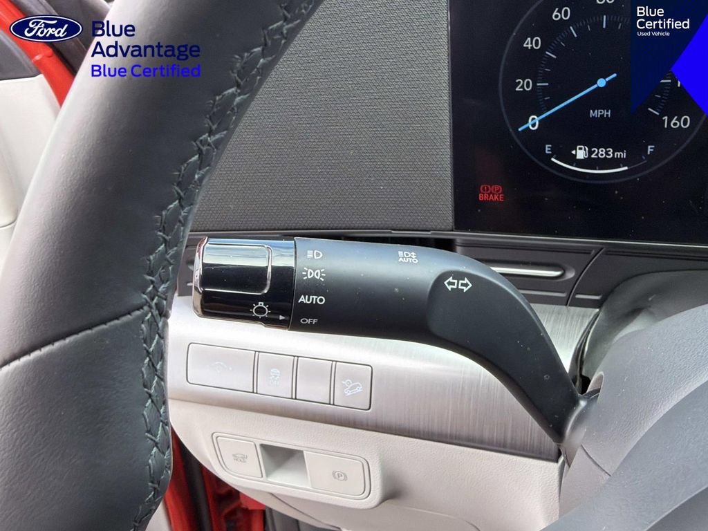 Used 2024 Hyundai Kona Limited FWD image 27