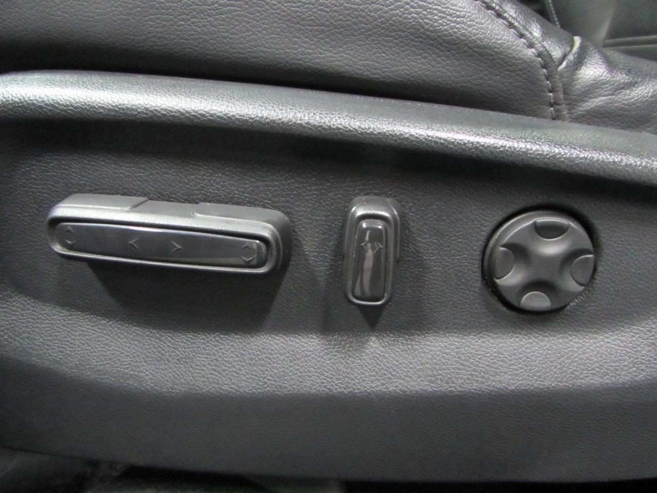 Used 2020 Honda CR-V EX-L image 22