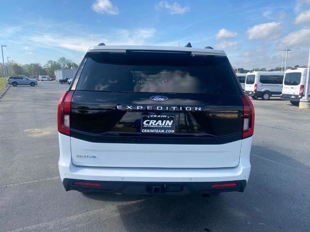 Certified 2025 Ford Expedition Active AWD/4WD image 4