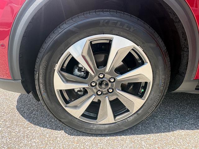 Certified 2024 Ford Escape Platinum w/ Premium Technology Package AWD/4WD image 37