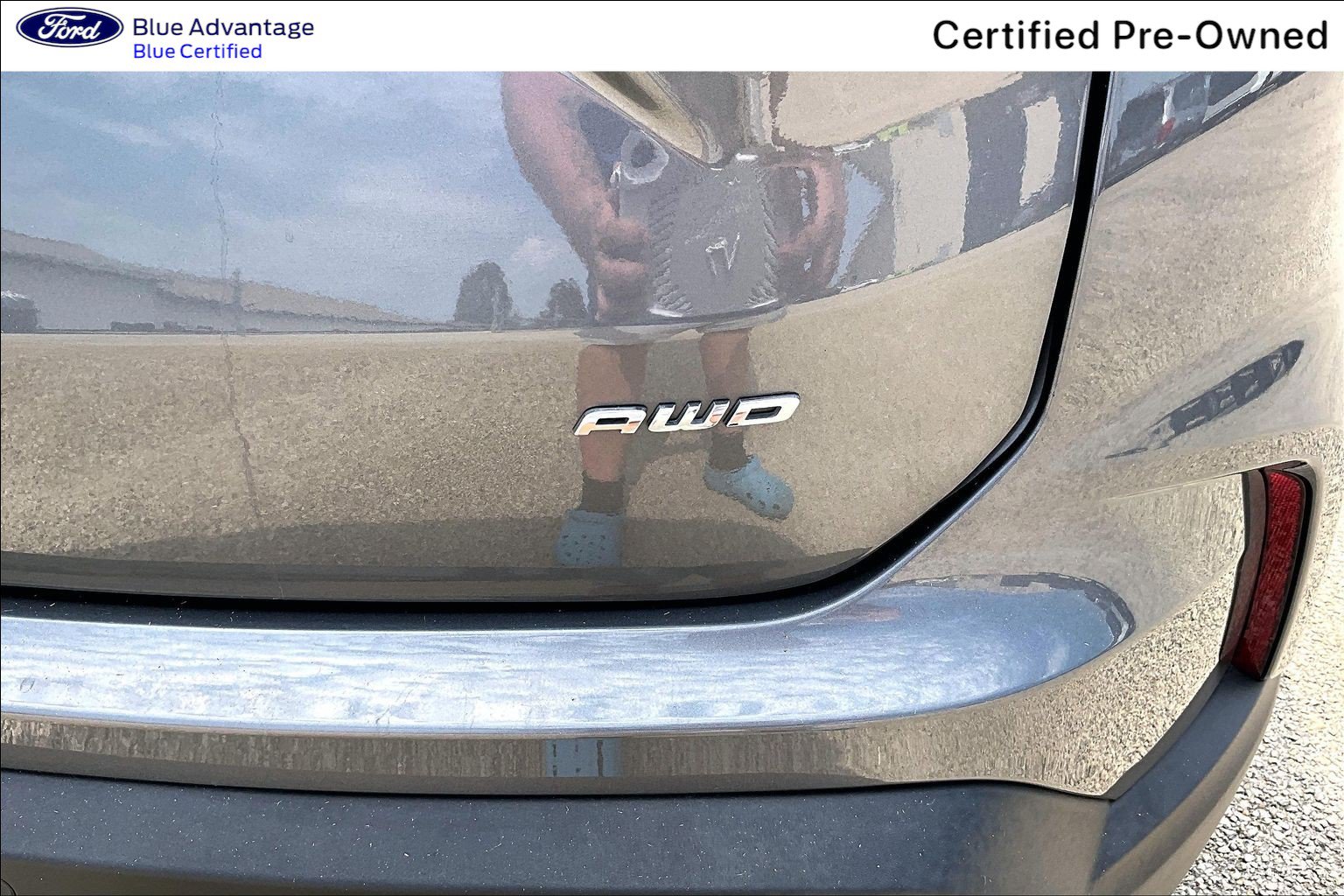 Certified 2024 Ford Edge SEL w/ Convenience Package AWD/4WD image 8