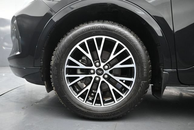 Certified 2024 Ford Escape ST-Line Select w/ Class II Trailer Tow Package AWD/4WD image 31
