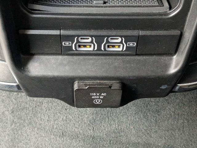 Used 2022 RAM 1500 Laramie AWD/4WD image 15