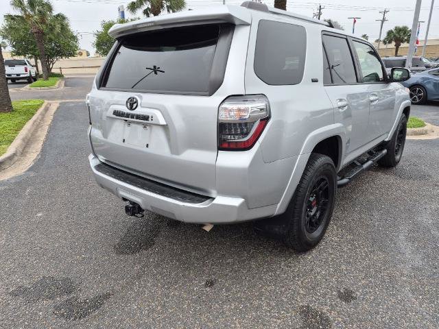 Used 2023 Toyota 4Runner SR5 AWD/4WD image 5