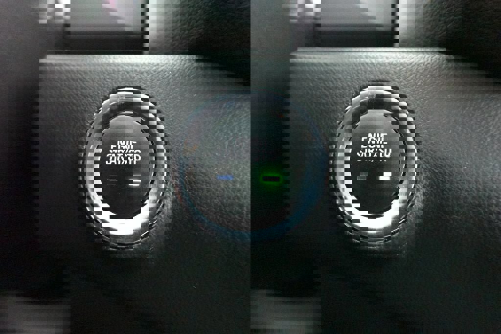 Used 2021 GMC Terrain SLT image 21