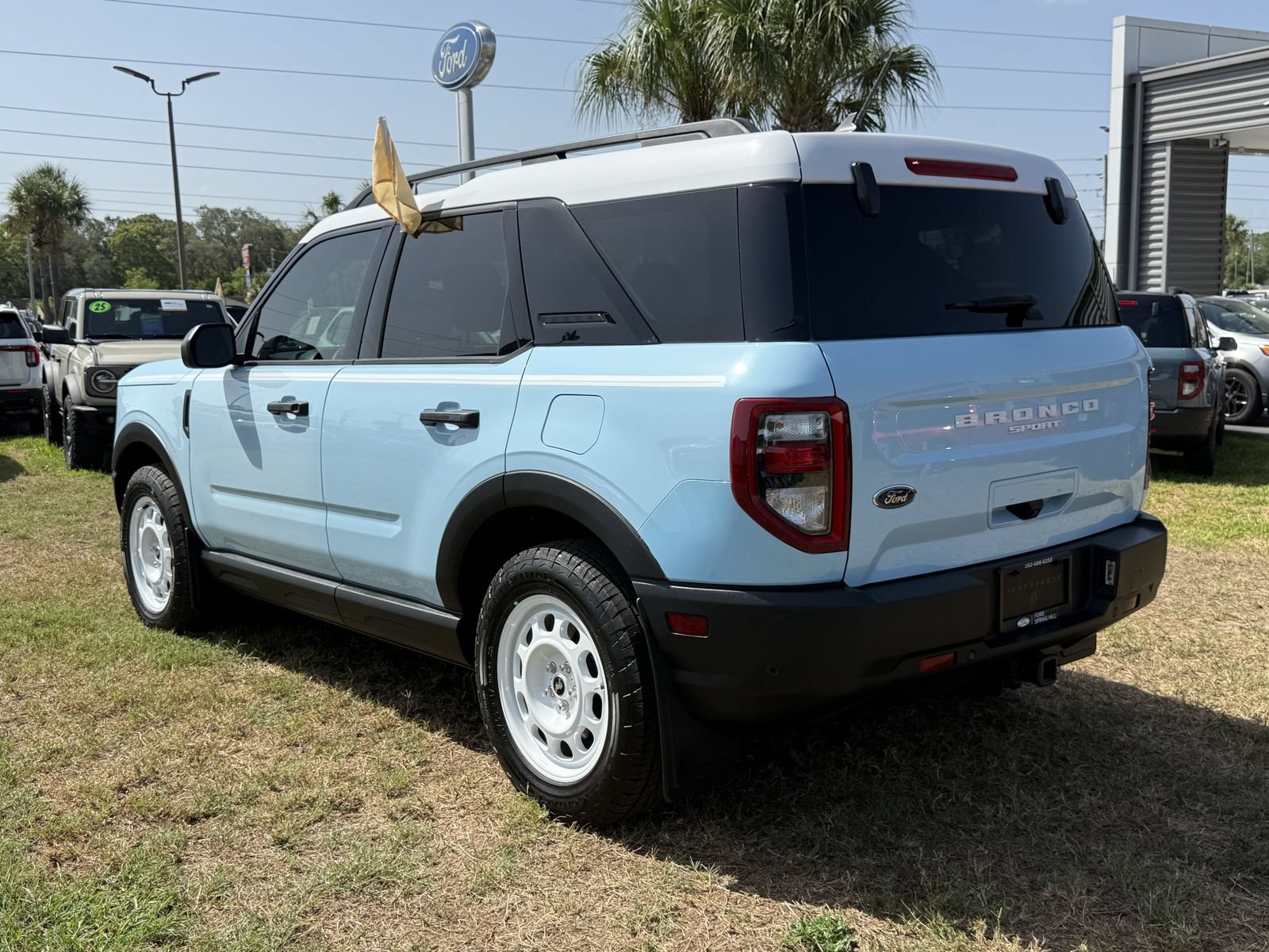 Certified 2024 Ford Bronco Sport Heritage w/ Heritage Convenience Package AWD/4WD image 9