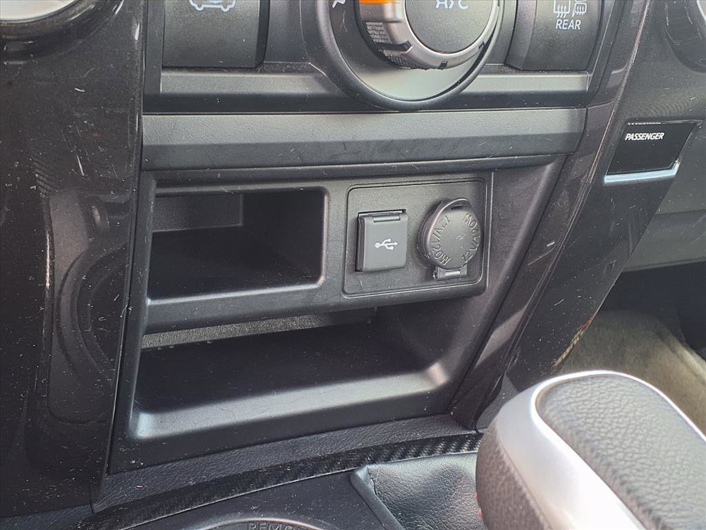 Used 2024 Toyota 4Runner TRD Off-Road image 11